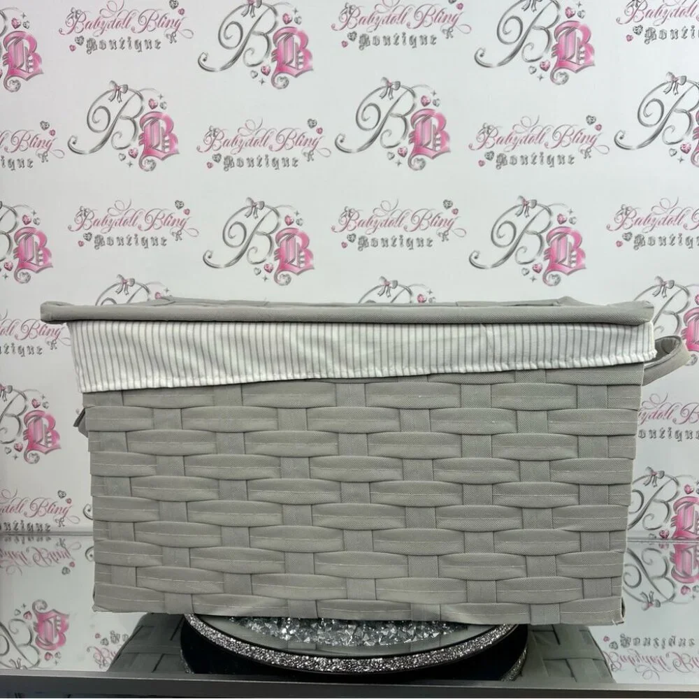 Nicole Miller elegant gray